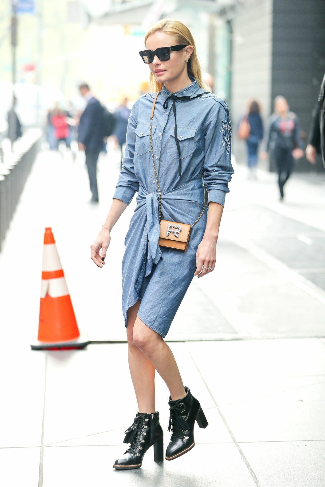 Kate Bosworth i kjole fra Ulla Johnson Foto: Splash News Kate Bosworth i kjole fra Ulla Johnson Foto: Splash News