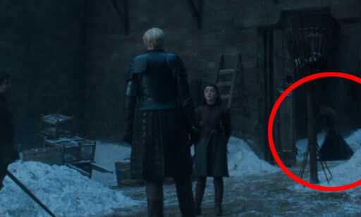 image: En mystisk skikkelse dukker opp i «Game of Thrones». Fansen mener det er en gammel kjenning