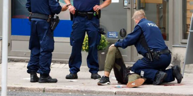 image: To drept og åtte skadd i knivstikking i Åbo i Finland