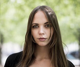 image: Fem Skarsgård-sønner har gått i pappas fotspor og blitt stjerner, men dattera Eija (25) har du nok aldri hørt om