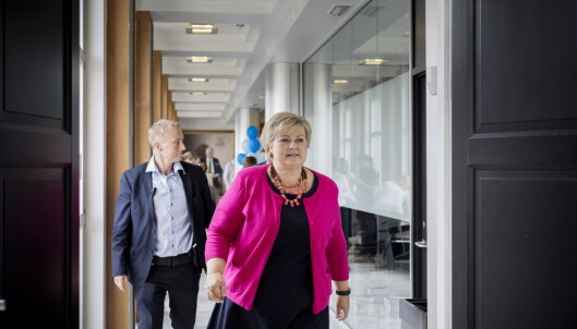 Erna åpner for regjering med Venstre og Frp - kan holde KrF utenfor Erna åpner for regjering med Venstre og Frp - kan holde KrF utenfor