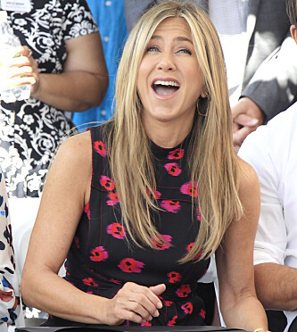 IKONISK SVEIS: Hollywood-skuespiller Jennifer Aniston er kjent for sine lange lokker. Foto: NTB Scanpix IKONISK SVEIS: Hollywood-skuespiller Jennifer Aniston er kjent for sine lange lokker. Foto: NTB Scanpix