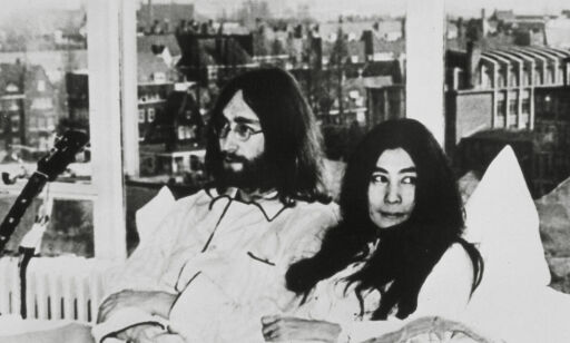 image: Nå kan du bo i suiten der John Lennon og Yoko Ono gjennomførte sin berømte sengeprotest