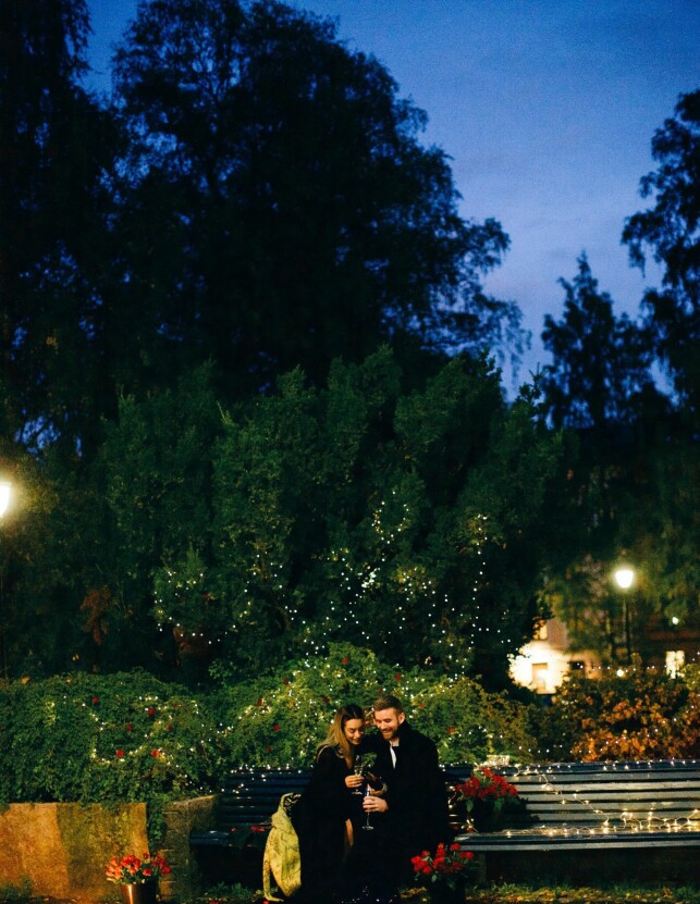 SOM I EN FILM: Jamina Iversen og Stian Blipp er forlovet og skal med tiden gifte seg. Blipp hadde planlagt alt ned til den minste detalj. Foto: Veronica Solheim SOM I EN FILM: Jamina Iversen og Stian Blipp er forlovet og skal med tiden gifte seg. Blipp hadde planlagt alt ned til den minste detalj. Foto: Veronica Solheim