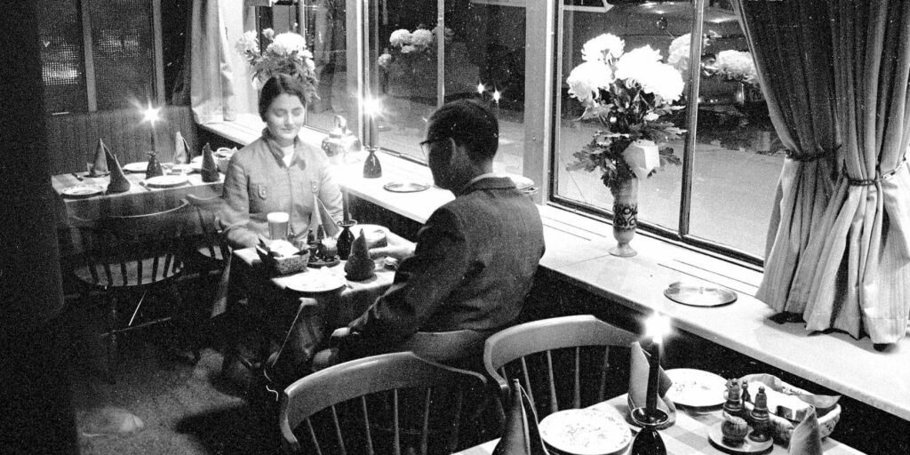 image: Noen som kan fortelle oss om hvordan det var på MUNCH-INN?