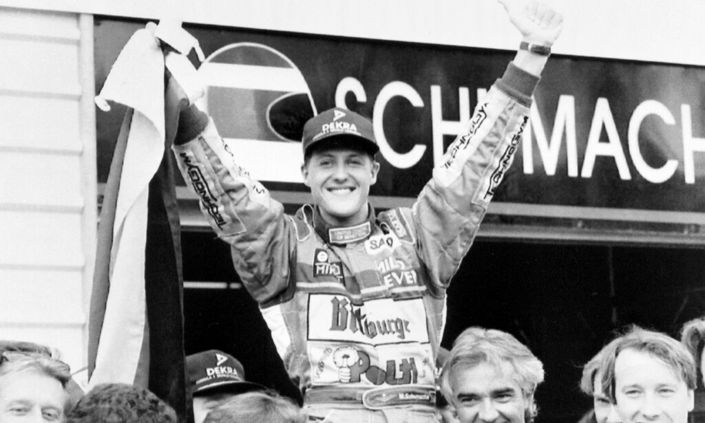 1994: Michael Schumacher tok sin første VM-tittel i 1994. Foto: AP Photo/Hewitt 1994: Michael Schumacher tok sin første VM-tittel i 1994. Foto: AP Photo/Hewitt
