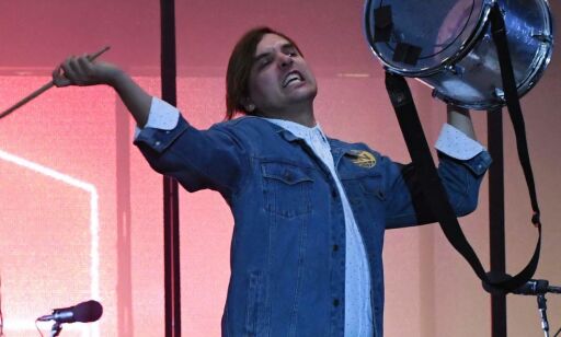 image: Arcade Fire sensureres. Istedenfor høres det bare et pip