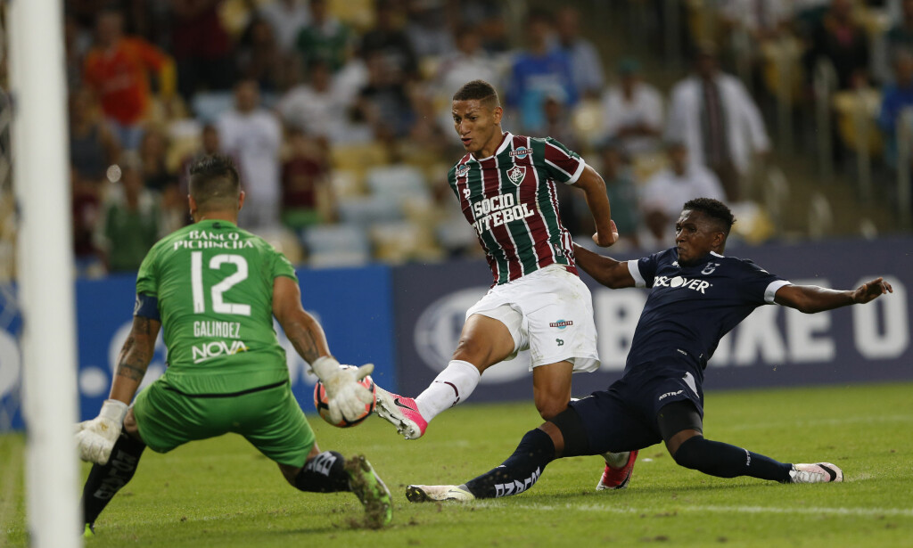 GOD ETTER HVERT: Richarlison fant seg etter hvert til rette i Fluminense. Foto: AP Photo/Silvia Izquierdo/NTB Scanpix GOD ETTER HVERT: Richarlison fant seg etter hvert til rette i Fluminense. Foto: AP Photo/Silvia Izquierdo/NTB Scanpix