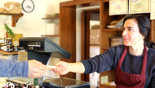 <strong>LANGS VEIEN:</strong> I området rundt Pienza finner du ulike Pecorino-produsenter langs veien. Det er bare å stoppe for en smaksprøve eller et ostekjøp. Foto: Heidi Røsok-Dahl. <strong>LANGS VEIEN:</strong> I området rundt Pienza finner du ulike Pecorino-produsenter langs veien. Det er bare å stoppe for en smaksprøve eller et ostekjøp. Foto: Heidi Røsok-Dahl.