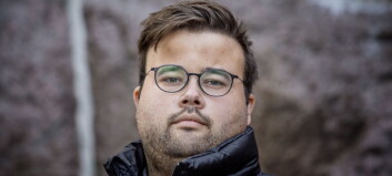 - Jeg tenkte: «Hvis jeg slipper taket nå, så havner jeg under bilen» - Jeg tenkte: «Hvis jeg slipper taket nå, så havner jeg under bilen»