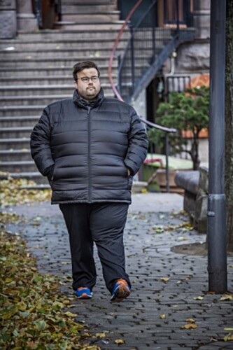 - KAN IKKE SLUTTE Å STOLE PÅ FOLK: Jørgen Foss. Foto: Jørn H. Moen - KAN IKKE SLUTTE Å STOLE PÅ FOLK: Jørgen Foss. Foto: Jørn H. Moen