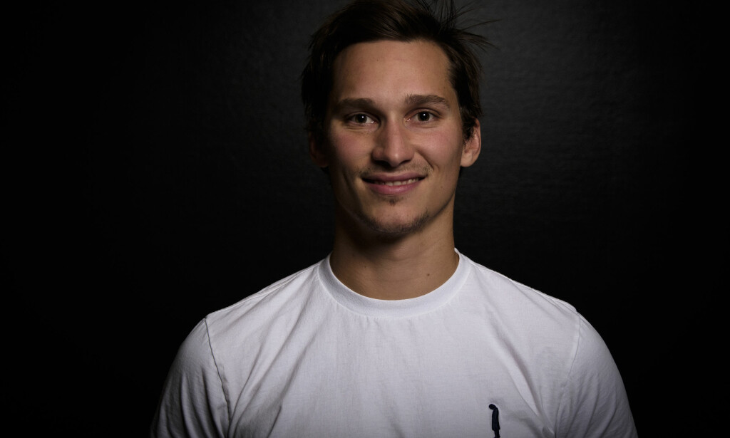 ISKRIGER: Vålerenga-spiller Brede Cszisar. Foto: Ole Gunnar Onsøien / NTB scanpix ISKRIGER: Vålerenga-spiller Brede Cszisar. Foto: Ole Gunnar Onsøien / NTB scanpix