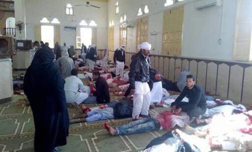 image: Dødstallene stiger etter moské-angrep i Egypt: Minst 235 drept