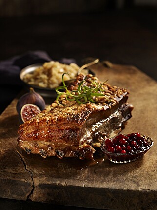 JULEMAT: Ribbe med surkål er tradisjon for mange på julaften Foto: Jæren Smak JULEMAT: Ribbe med surkål er tradisjon for mange på julaften Foto: Jæren Smak