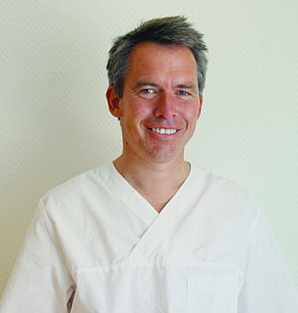 EKSPERTEN: Tannlege Erik Svendsrud. Foto: Privat EKSPERTEN: Tannlege Erik Svendsrud. Foto: Privat