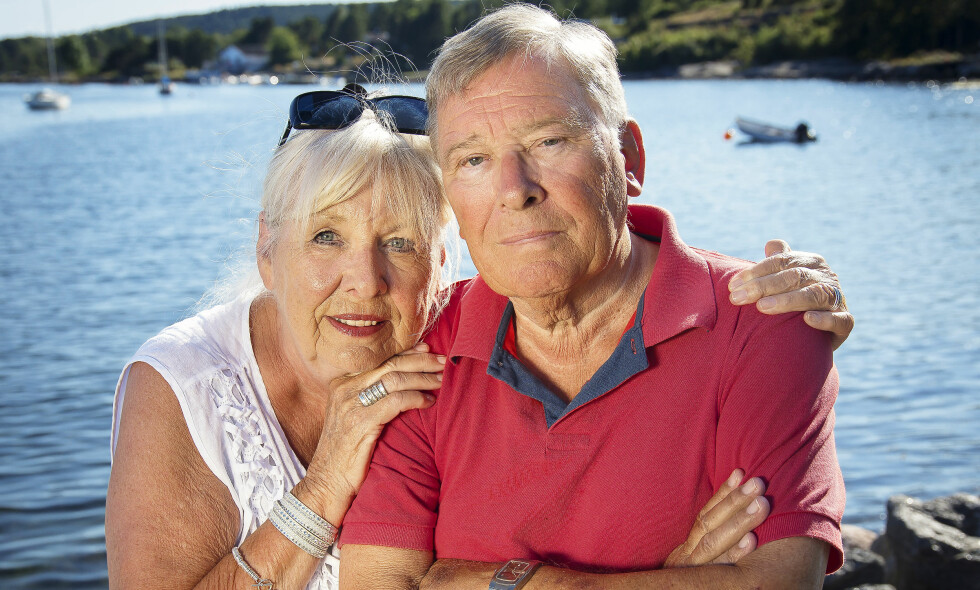 DRAMA: Vidar Lønn-Arnesen med
kona Tove, som var redd for å miste ham
da deler av hovedpulsåren brast rett før
flyavgang. Det sto om livet. Foto: Tore Skaar DRAMA: Vidar Lønn-Arnesen med
kona Tove, som var redd for å miste ham
da deler av hovedpulsåren brast rett før
flyavgang. Det sto om livet. Foto: Tore Skaar