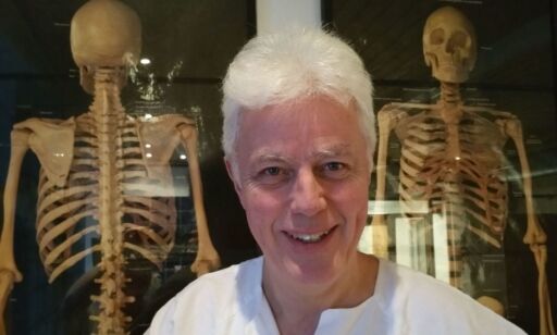 image: Da Oslo-legen fikk inn enda en pasient som hadde sklidd på glatta, diktet han opp en «resept»