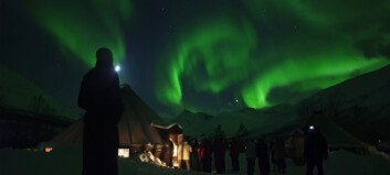 Nå har så mange nordmenn oppdaget nordlyset at eventselskapene i Tromsø må lage nye brosjyrer - på norsk Nå har så mange nordmenn oppdaget nordlyset at eventselskapene i Tromsø må lage nye brosjyrer - på norsk