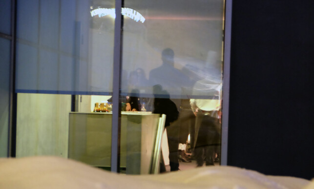HIT, MEN IKKE LENGER: Det gjelder å kjenne de rette folka for å slippe inn på en del av festene i Davos. Foto: Nicolai Eriksen / Dagbladet HIT, MEN IKKE LENGER: Det gjelder å kjenne de rette folka for å slippe inn på en del av festene i Davos. Foto: Nicolai Eriksen / Dagbladet
