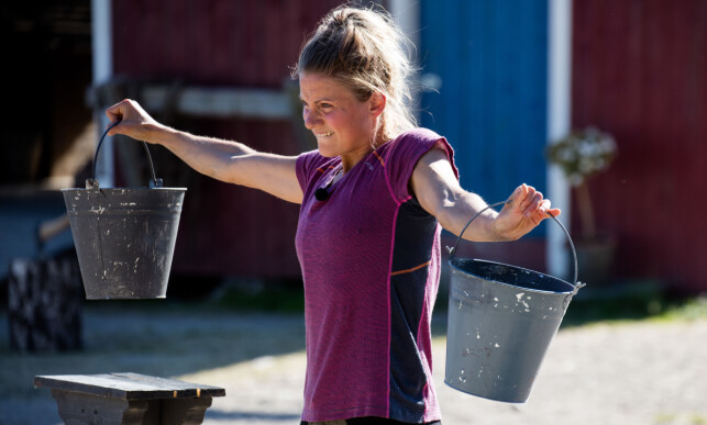TUNGT: Armene til Martine Ek Hagen begynte å svikte på det niende minuttet. Foto: Alex Iversen / TV 2 TUNGT: Armene til Martine Ek Hagen begynte å svikte på det niende minuttet. Foto: Alex Iversen / TV 2