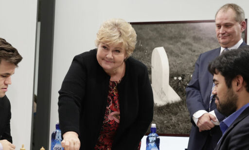 image: Solberg åpnet Carlsens uoffisielle VM-kamp