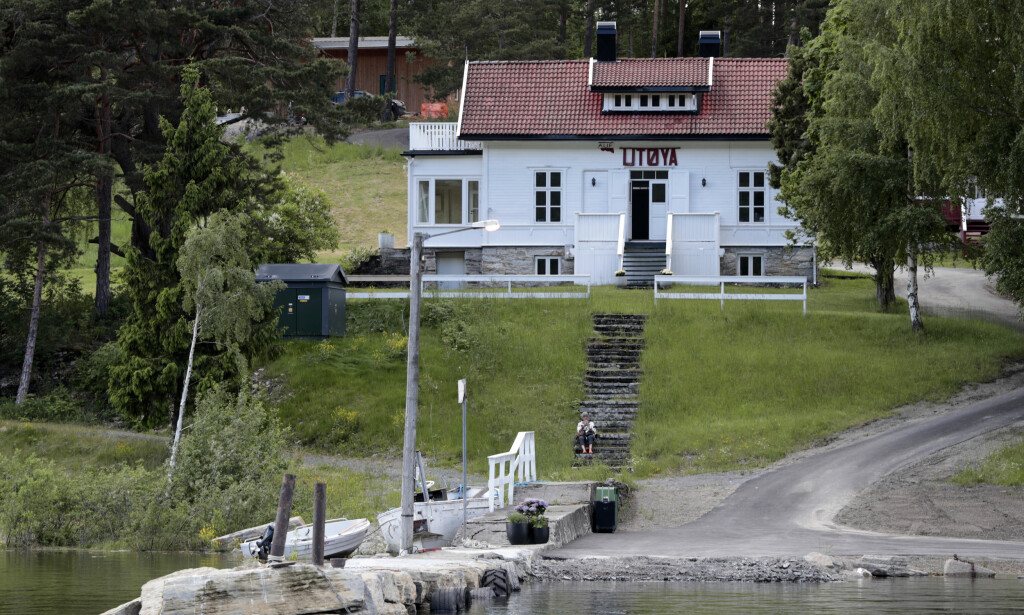 UTØYA: Tre filmer og en TV-serie om massakren på Utøya kommer i år og neste år. Først ute er Erik Poppes film, som er tatt ut til å vises under hovedprogrammet under filmfestivalen i Berlin. Foto: Lise Åserud / NTB scanpix UTØYA: Tre filmer og en TV-serie om massakren på Utøya kommer i år og neste år. Først ute er Erik Poppes film, som er tatt ut til å vises under hovedprogrammet under filmfestivalen i Berlin. Foto: Lise Åserud / NTB scanpix