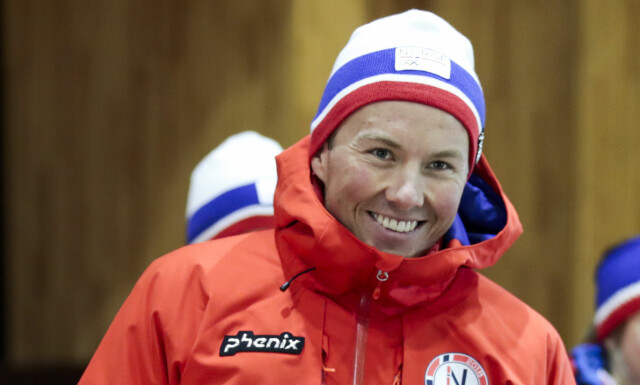 Emil Iversen Haper Pa Invitasjon Til Stina Nilssons Gullfest