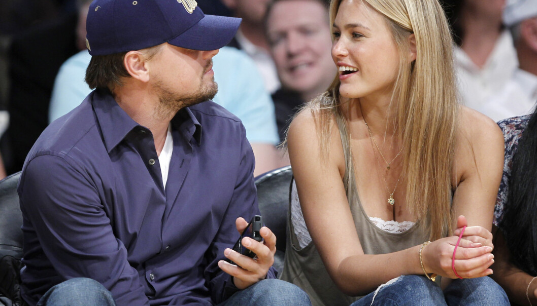 TURBULENT: Forholdet mellom Leonardo DiCaprio og Bar Refaeli var ikke bar enkelt. Her fotografert sammen under en basketballkamp i 2010. Foto: Lucy Nicholson / Reuters / NTB scanpix TURBULENT: Forholdet mellom Leonardo DiCaprio og Bar Refaeli var ikke bar enkelt. Her fotografert sammen under en basketballkamp i 2010. Foto: Lucy Nicholson / Reuters / NTB scanpix