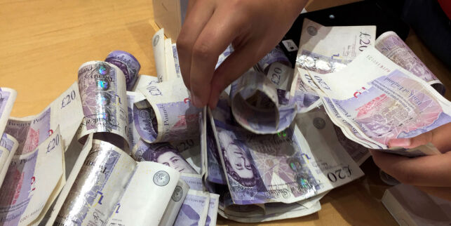 image: Britene har ti dager på seg til å bruke over 2 milliarder kroner