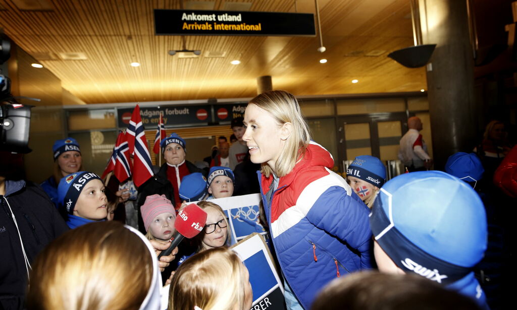 image: Ragnhild Haga mottatt av hyllest fra moderklubben