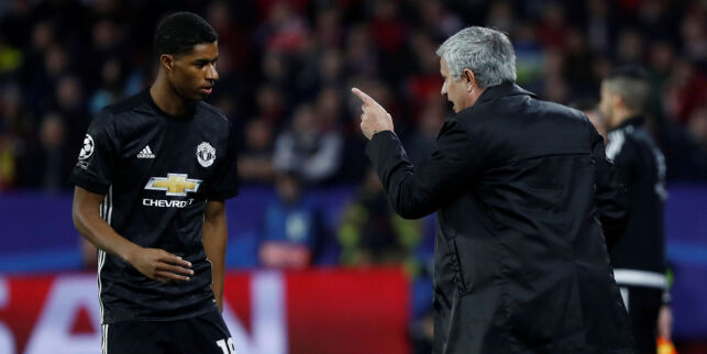 image: Neville ut mot de som stiller spørsmål ved Rashfords framtid: - Søppel
