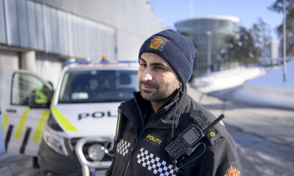 STIKKPRØVER: - Stikkprøver av denne typen foretas jevnlig, forteller politibetjent ved Gardermoen politistasjon, Narinder Singh Dhillon. STIKKPRØVER: - Stikkprøver av denne typen foretas jevnlig, forteller politibetjent ved Gardermoen politistasjon, Narinder Singh Dhillon.