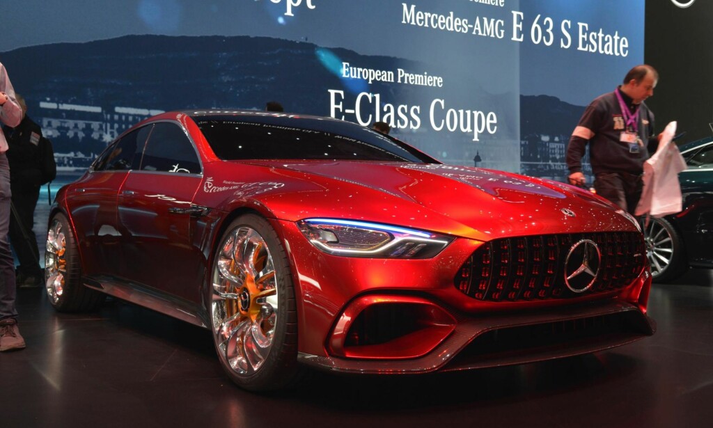 MERCEDES AMG GT: Dette er konseptversjonen av den tøffe firedørsutgaven av Mercedes-AMG GT, som nå kommer som produksjonsbil. <br>Foto: James Pothecary MERCEDES AMG GT: Dette er konseptversjonen av den tøffe firedørsutgaven av Mercedes-AMG GT, som nå kommer som produksjonsbil. <br>Foto: James Pothecary