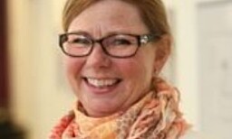 ØKER: Tone Merete Hansen er bekymret for at Matsvinnet øker. Foto: Ap ØKER: Tone Merete Hansen er bekymret for at Matsvinnet øker. Foto: Ap