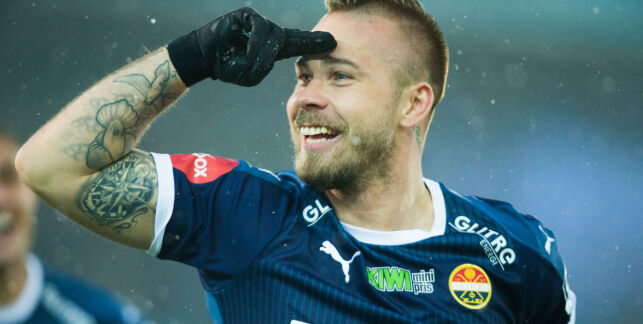 image: Marcus Pedersen scoret to og reddet Godset