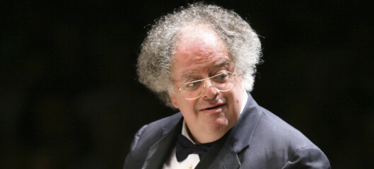 Legende får sparken fra New York-operaen etter overgrepsanklager Legende får sparken fra New York-operaen etter overgrepsanklager