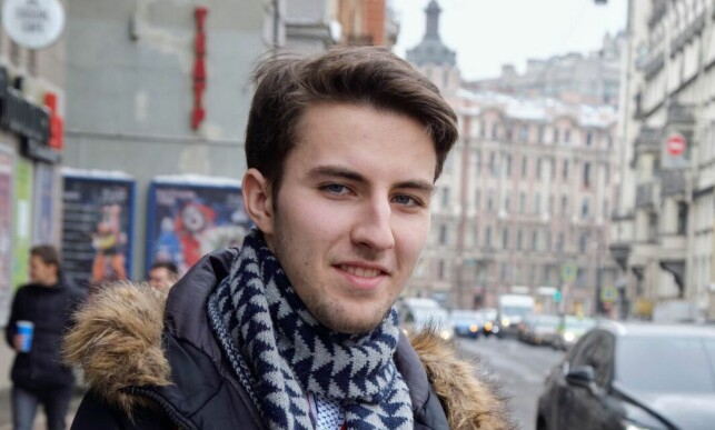 HØYTID: Artjom Zinovjev har stemt for første gang. Foto: Sergej Gratsjov / Dagbladet HØYTID: Artjom Zinovjev har stemt for første gang. Foto: Sergej Gratsjov / Dagbladet