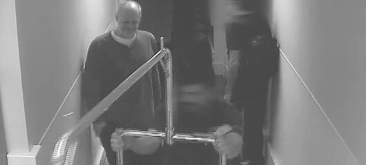 Brukte sine siste dager på å gamble, hente våpen og spøke med hotellansatte Brukte sine siste dager på å gamble, hente våpen og spøke med hotellansatte