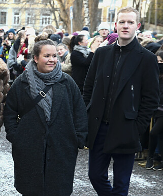 SKUESPILLERSTUDENTER: Ina Svenningdal (Jente-Chris) og Carl Martin Eggesbø (Eskild). Foto: Terje Pedersen / NTB scanpix SKUESPILLERSTUDENTER: Ina Svenningdal (Jente-Chris) og Carl Martin Eggesbø (Eskild). Foto: Terje Pedersen / NTB scanpix