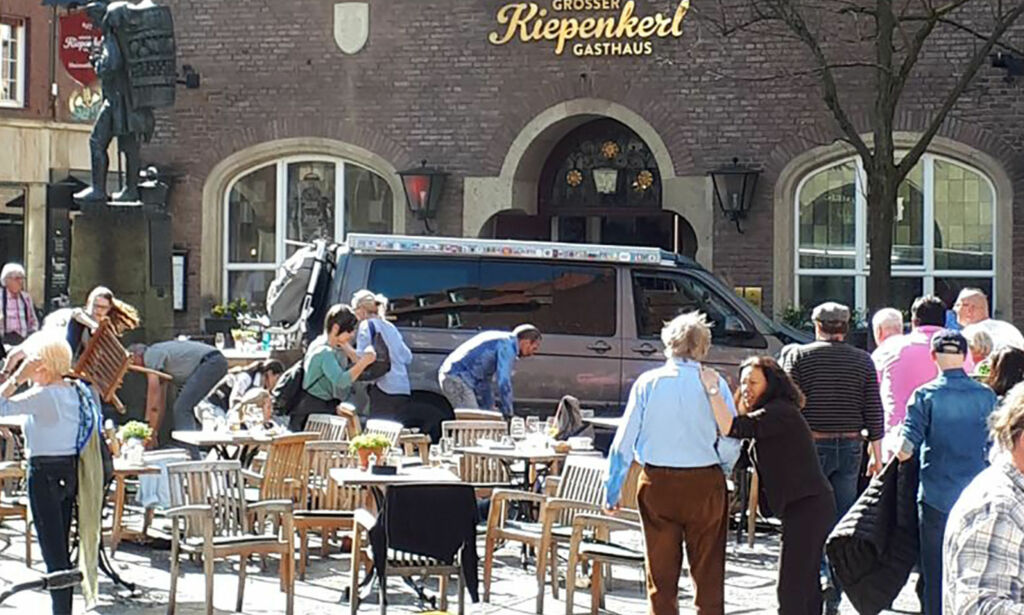 image: Ransaket bilen og leiligheten: Fant våpen og eksplosiver