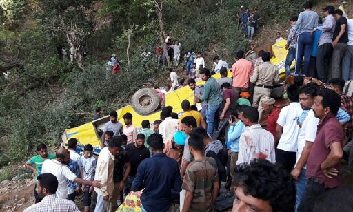 image: 27 skolebarn omkom i bussulykke i India