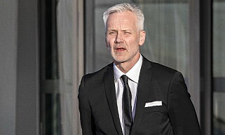 KONGEKLAR: Operadirektør Geir Bergkastet sto giv akt da kongen kom. Foto: Tomm W. Christiansen KONGEKLAR: Operadirektør Geir Bergkastet sto giv akt da kongen kom. Foto: Tomm W. Christiansen