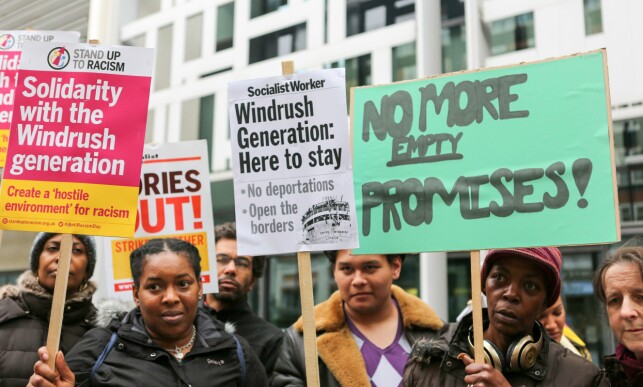 SINNE: Windrush-skandalen har utløst mye sinne og demonstrasjoner. Foto: Penelope Barritt / Shutterstock / NTB Scanpix SINNE: Windrush-skandalen har utløst mye sinne og demonstrasjoner. Foto: Penelope Barritt / Shutterstock / NTB Scanpix