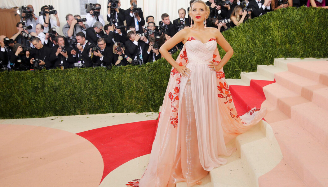 BLAKE I 2016: Også for to år siden strålte Blake Lively uten Ryan Reynolds på Met-gallaen i New York. Foto: Reuters/ NTB scanpix BLAKE I 2016: Også for to år siden strålte Blake Lively uten Ryan Reynolds på Met-gallaen i New York. Foto: Reuters/ NTB scanpix