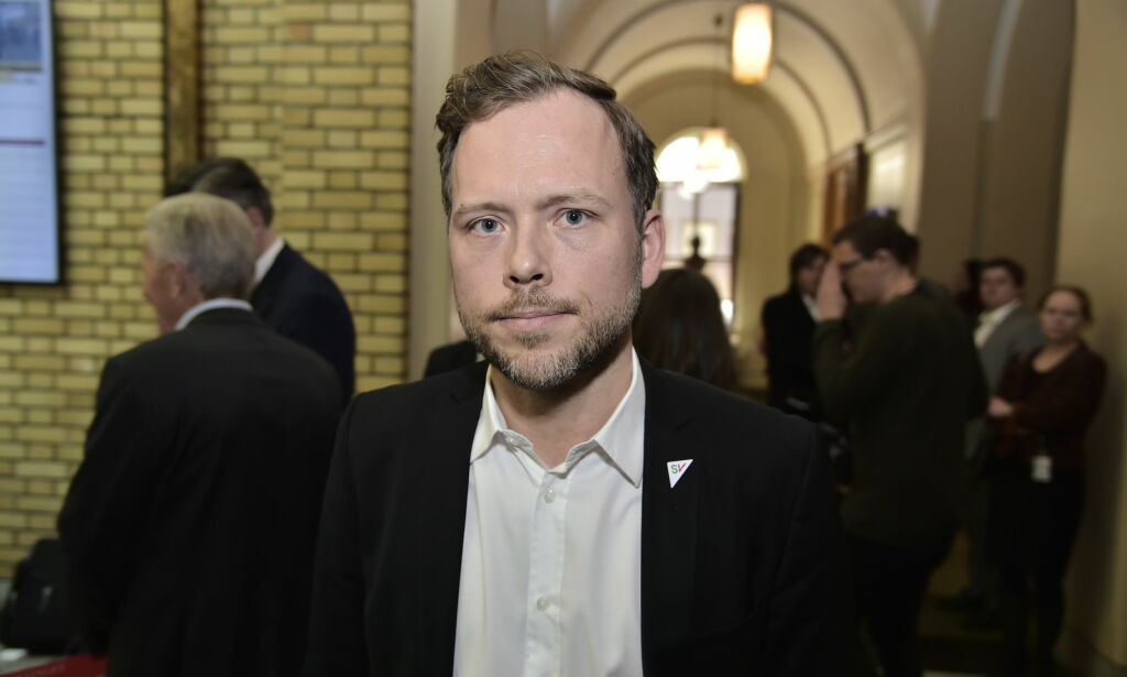 image: For fjerde år på rad får pensjonistene mindre penger. Nå har Audun Lysbakken fått nok