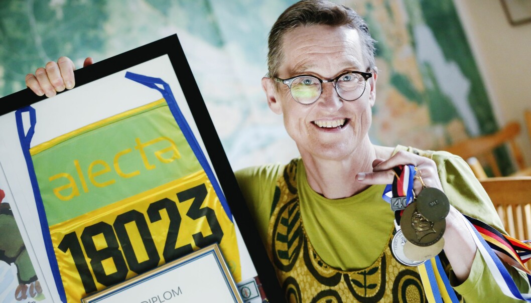 PREMIER: Det har blitt noen medaljer og diplomer etterhvert som Gudrun har deltatt på flere konkurranser. Foto: Petra Älvstrand PREMIER: Det har blitt noen medaljer og diplomer etterhvert som Gudrun har deltatt på flere konkurranser. Foto: Petra Älvstrand