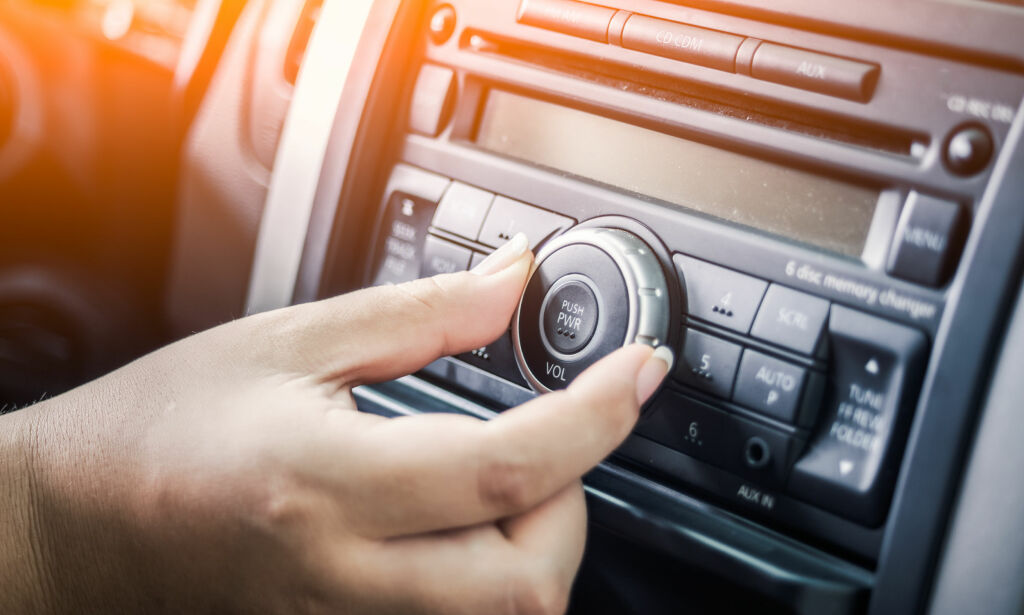 image: Norge står alene: Danmark snur og stenger ikke FM-nettet