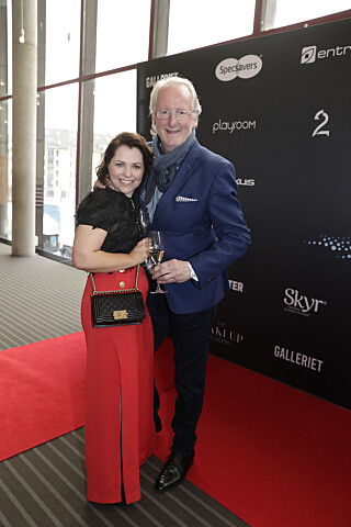 PÅ FEST: Eyvind Hellstrøm og kjæresten, Anita Rennan, under Gullruten-arrangementet i Bergen i mai. Foto: NTB/Scanpix PÅ FEST: Eyvind Hellstrøm og kjæresten, Anita Rennan, under Gullruten-arrangementet i Bergen i mai. Foto: NTB/Scanpix