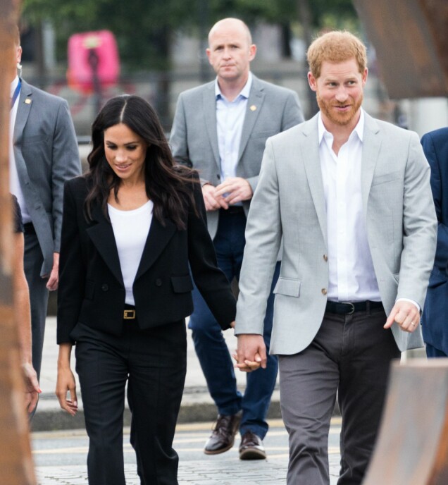 <strong>DROPPET KJOLEN:</strong> Meghan gikk for klassisk dress under siste etappe av Dublin-besøket. Foto: NTB Scanpix <strong>DROPPET KJOLEN:</strong> Meghan gikk for klassisk dress under siste etappe av Dublin-besøket. Foto: NTB Scanpix