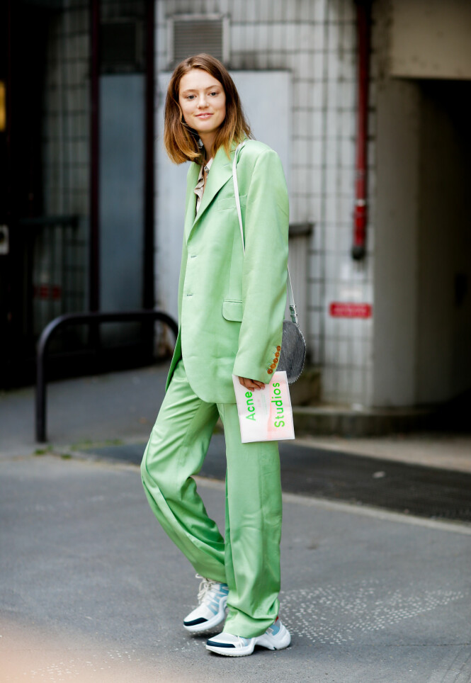 Streetstyle fra Acnes visning i Paris. Foto: NTB Scanpix Streetstyle fra Acnes visning i Paris. Foto: NTB Scanpix